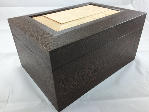 Keepsake Box Plans Including Optional Insert Trays